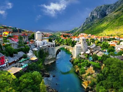 莫斯塔尔，波斯尼亚和黑塞哥维那，莫斯塔尔，波斯尼亚和黑塞哥维那，老桥，河流，建筑，景观