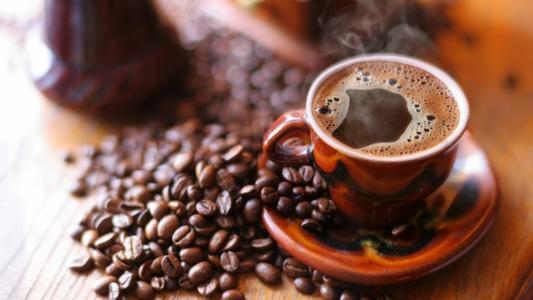 咖啡，谷物，一杯，新鲜酿制的咖啡