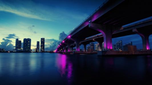 晚上，灯，桥，河，摩天大楼