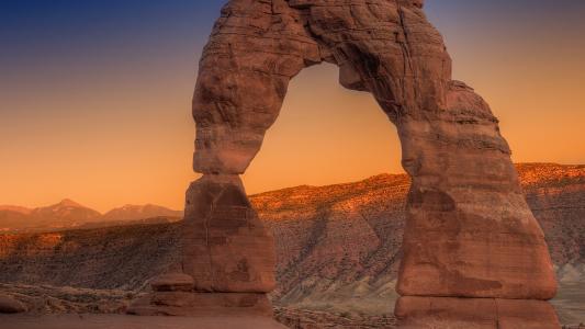 石拱门，沙漠
