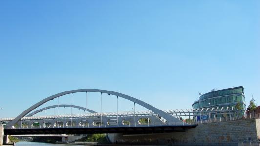 汉诺威，Noltemeyerbrücke