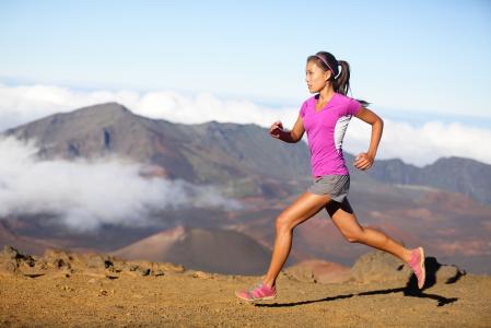 体育，赛跑者，女孩，身体，腿，自然，山，性质