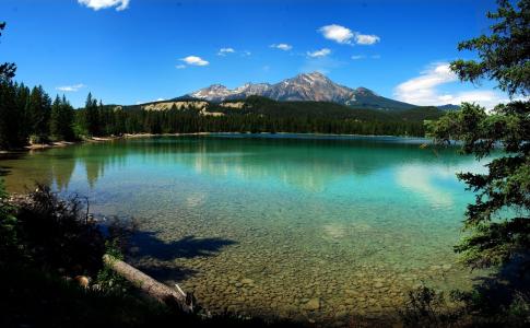 湖，水，加拿大，加拿大，树木，山脉，天空