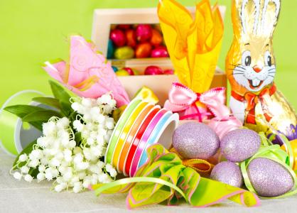 复活节，鸡蛋，巧克力，巧克力兔，辫子，铃兰，礼品