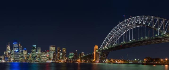 夜幕下的悉尼大桥