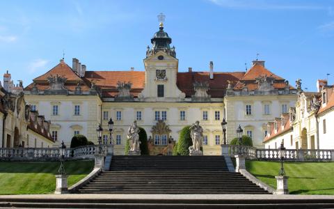 瓦尔季采城堡，瓦尔季采，捷克共和国，城堡，宫殿，天空，雕像，巴洛克式