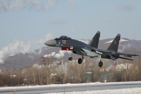 着陆，苏-35，战斗机，领空，俄罗斯