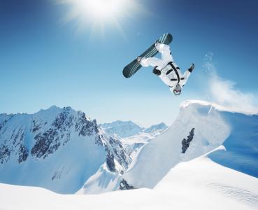 单板滑雪，单板滑雪，跳，板，冬天，雪，性质，眼镜，山，天空，云，太阳