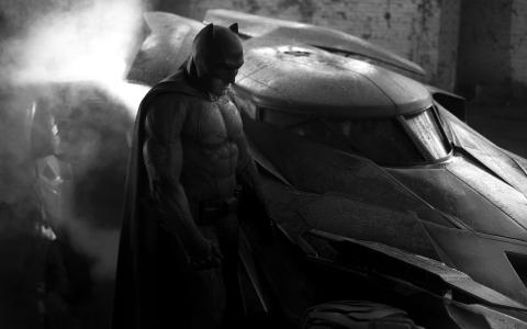 蝙蝠侠与超人：在正义的曙光，蝙蝠侠与超人：正义的黎明