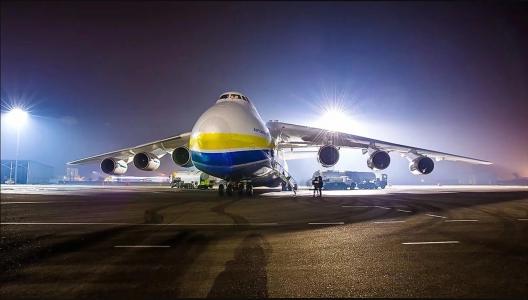 世界上最大的飞机An-225，Mriya