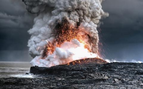 火山，喷发，烟雾，火花，熔岩
