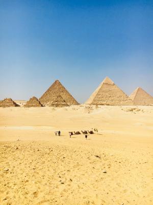 世界八大建筑奇迹之一金字塔