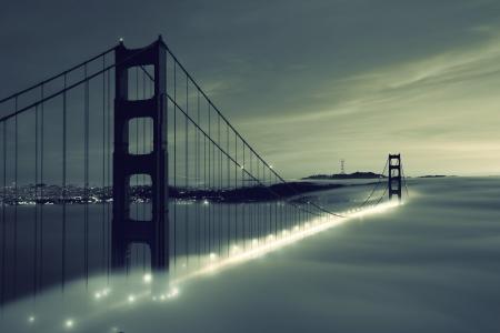 旧金山，桥，河，火，隧道，天空，云，旧金山，加利福尼亚州，美国