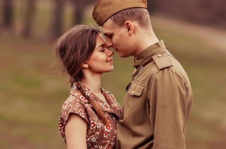 士兵，女孩，约会，感情，爱情