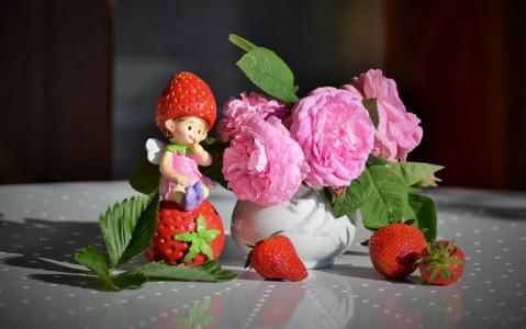 玫瑰，浆果，草莓，小雕像，静物