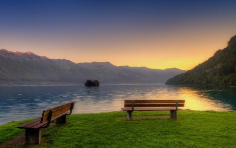 长凳，湖，日落
