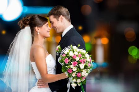 婚礼，鲜花，面纱，快乐，夫妇