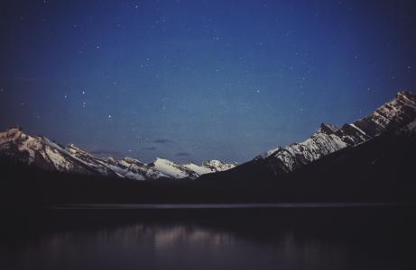 湖，山，天空，星星