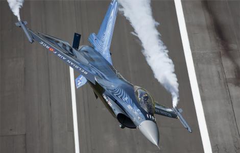 F-16，战斗机