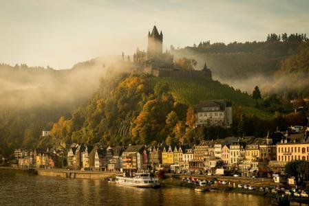 科赫姆，城堡，秋天，早晨，雾，河，摩泽尔，德国的城市
