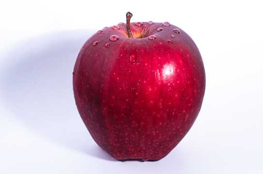 营养可口红色的苹果图片