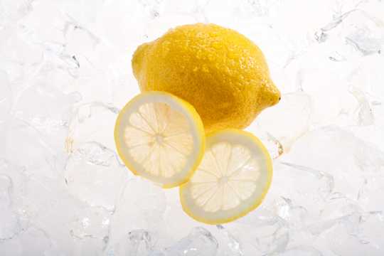 柠檬冰饮图片