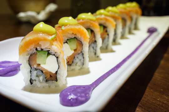 美食可口的寿司图片